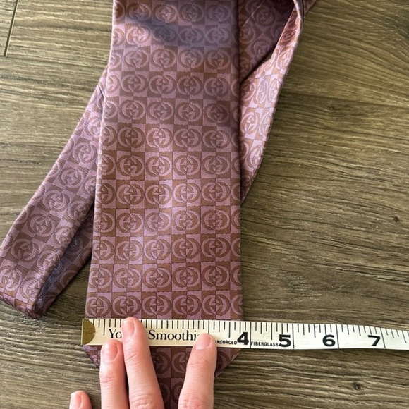 Men’s Gucci tie - Picture 6 of 6
